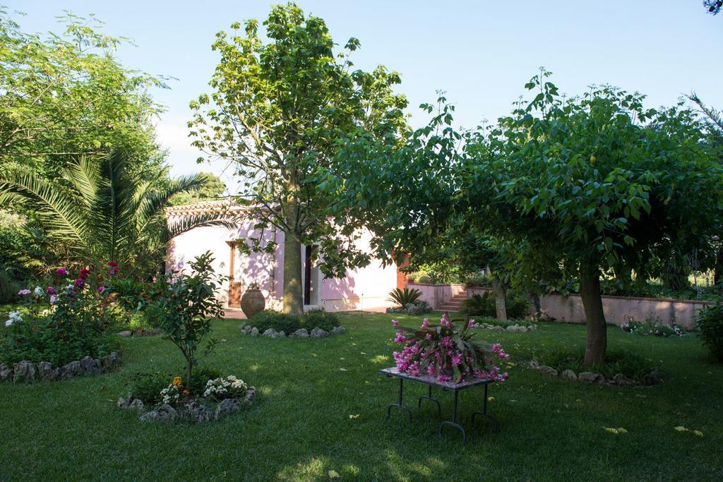 לינה וארוחת בוקר Salemi Ai Cipressi מראה חיצוני תמונה